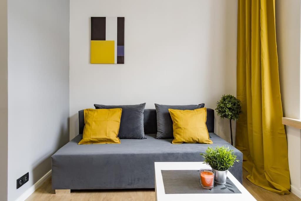 Ferienwohnung Kawalerka W Srodmiesciu 24 Łódź Exterior foto